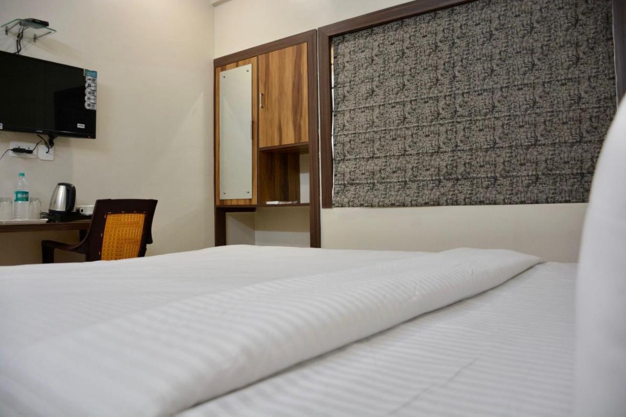 Hotel Royal Residency Kolkata Luaran gambar